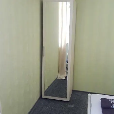 Къща за гости жълтата къща